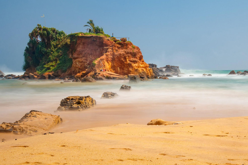 Sri Lanka Discovery Journey – Kandy to Coastline