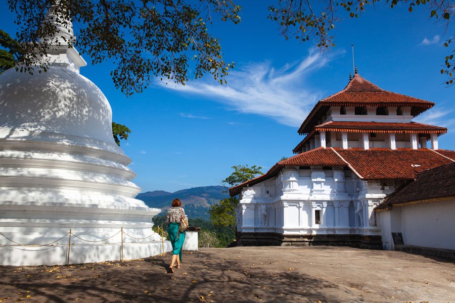 Airport to Gampola | Arrival Transfer