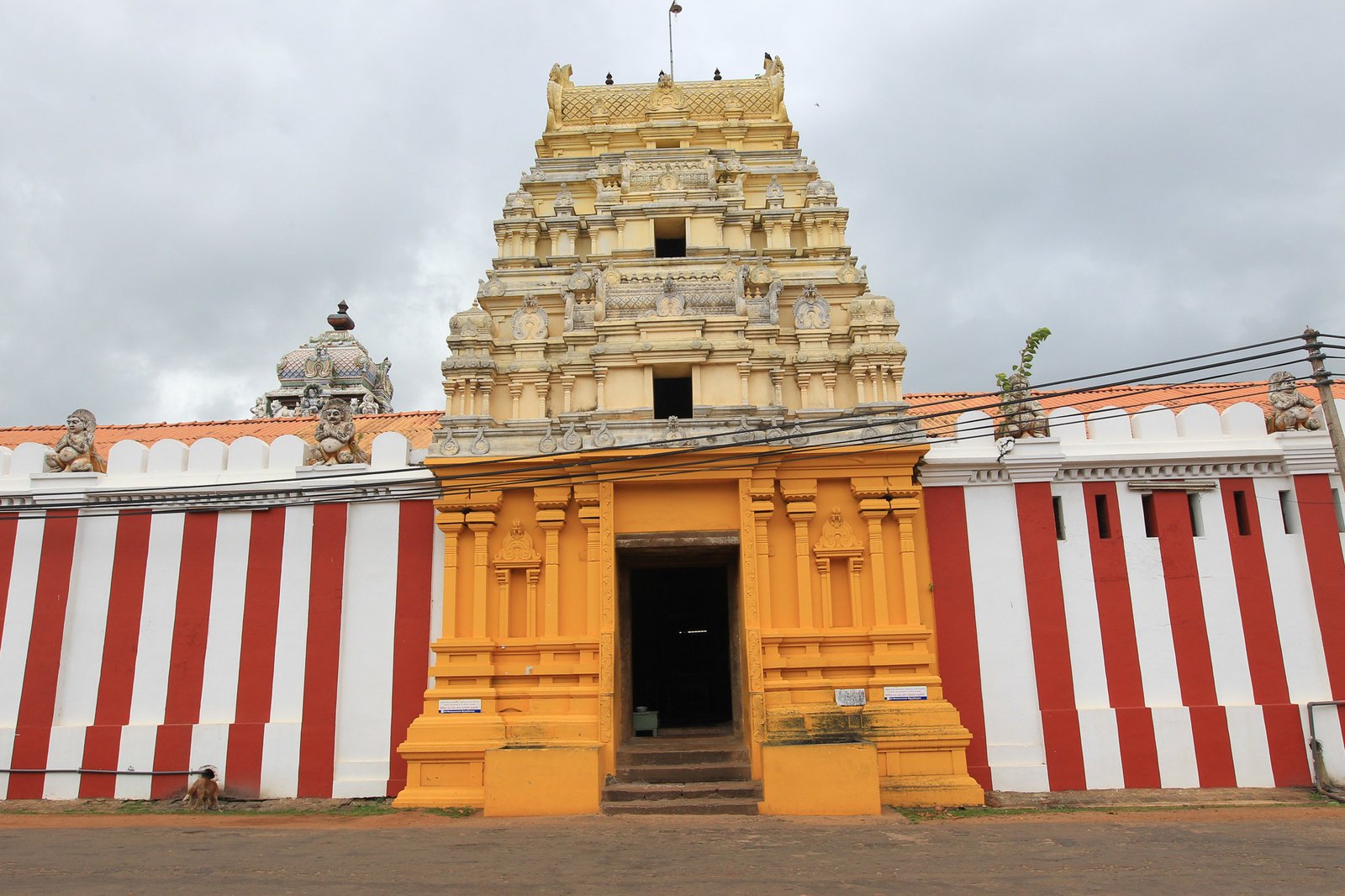 Airport to Muneswaram | Arrival Transfer