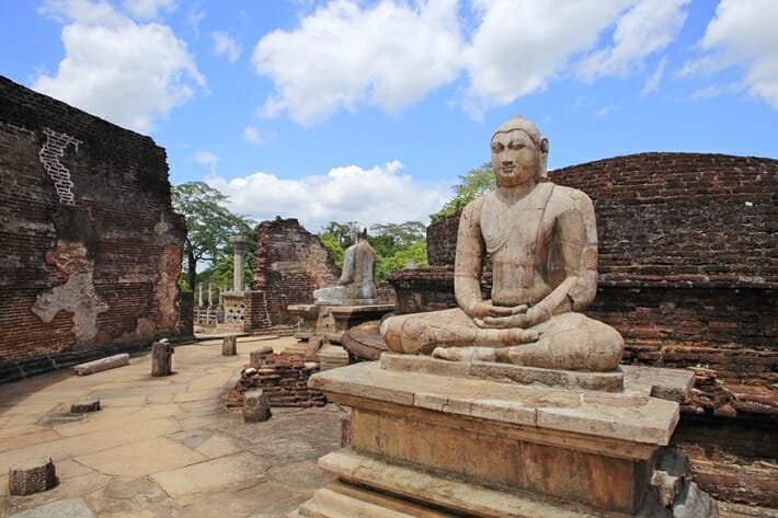 Polonnaruwa to Airport | Departure Transfer