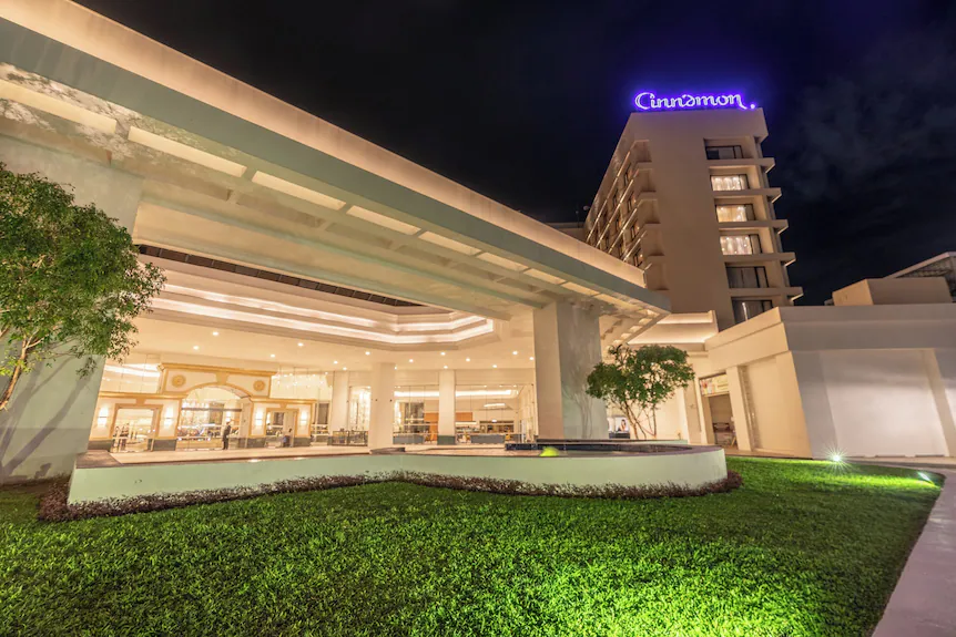 Cinnamon Grand Hotel to Airport | Departure Transfer 